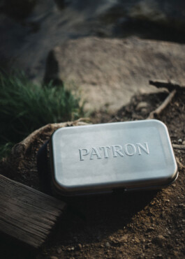 Patron at lake Simon Abele