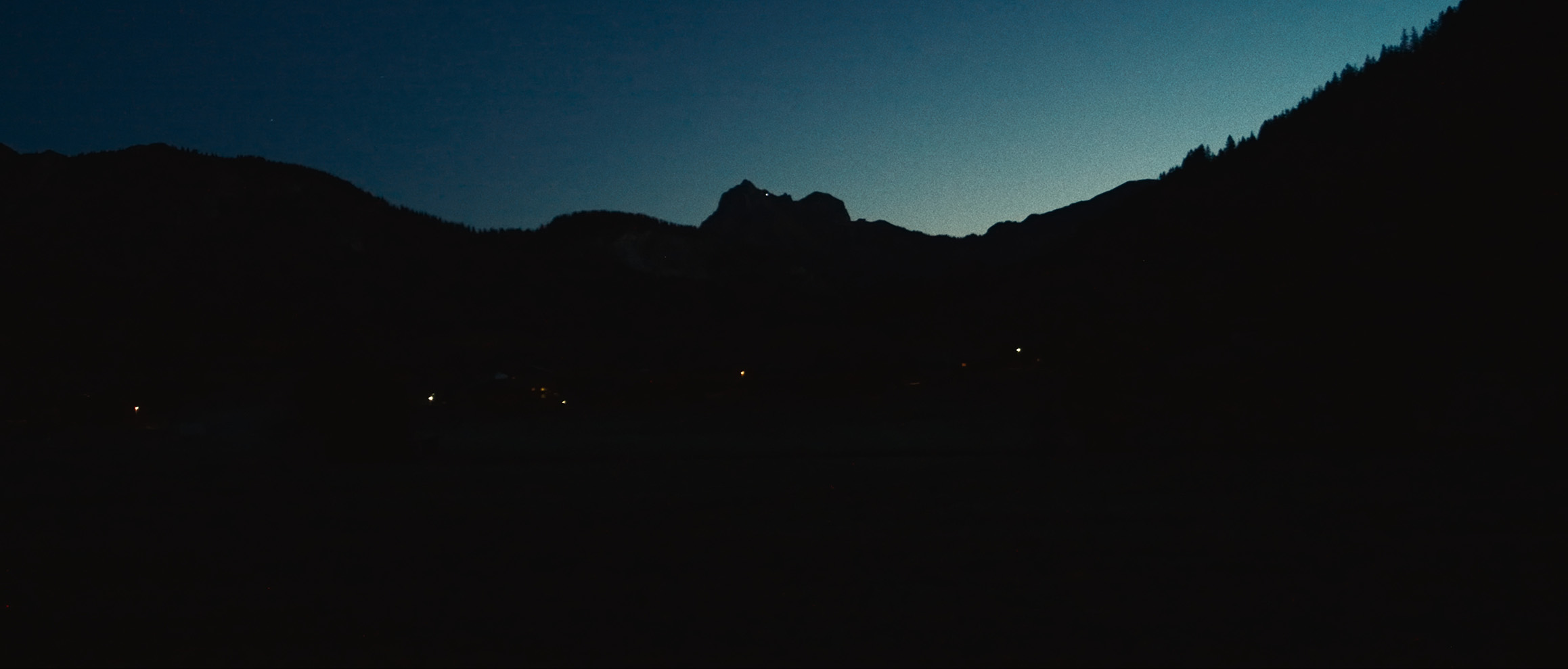 sunrise at mountain valley Simon Abele