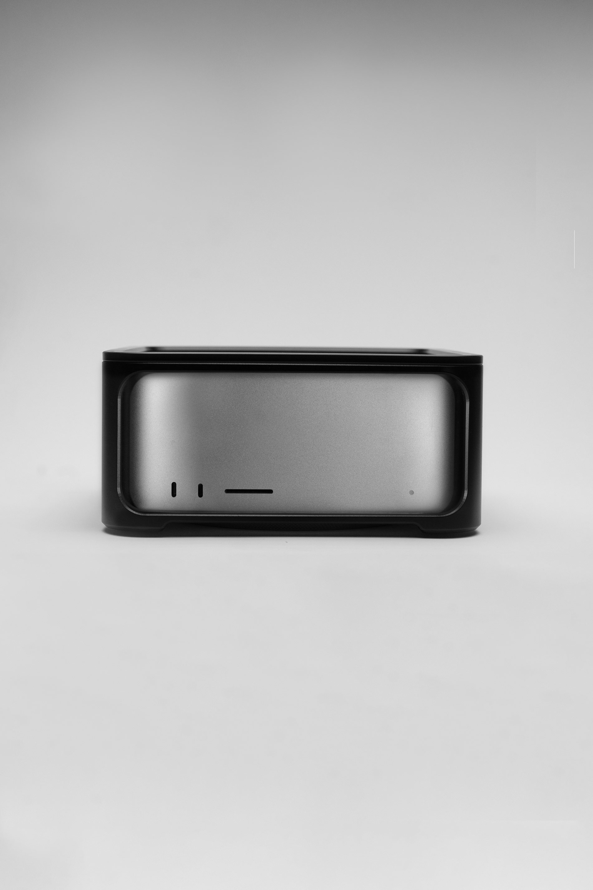 Mac Studio Cage Simon Abele